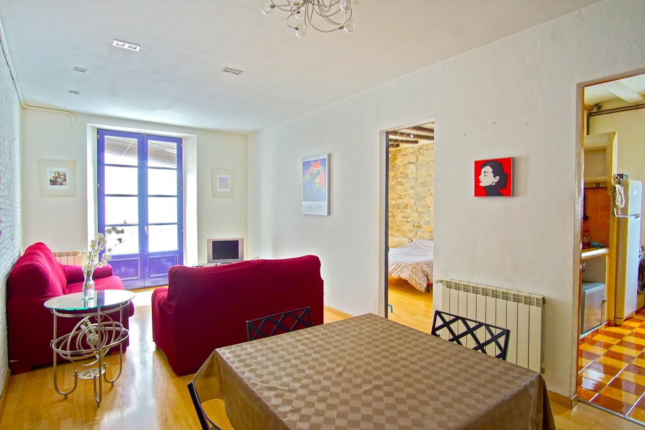 La Lleona Apartment Херона Екстериор снимка
